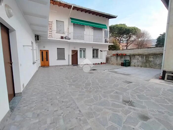 Appartamento bilocale in vendita in Via alla Zocca, Como