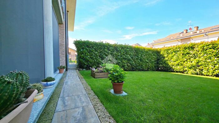 Appartamento trilocale in vendita in Via Amedeo di Castellamonte, San Raffaele Cimena