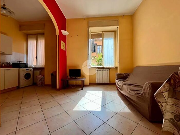 Appartamento trilocale in vendita in Piazza Gerolamo Vida, Cremona