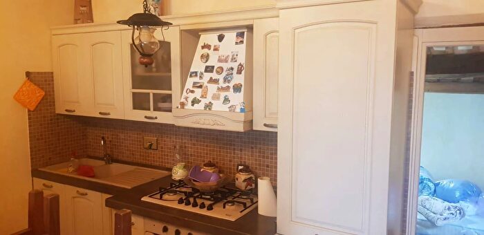 Casa con 6 locali in vendita in Roseto Degli Abruzzi