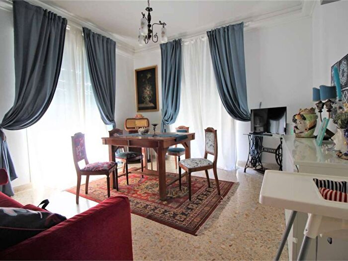 Appartamento trilocale in affitto in via vittorio emanuele orlando, Province Veneto, Catania