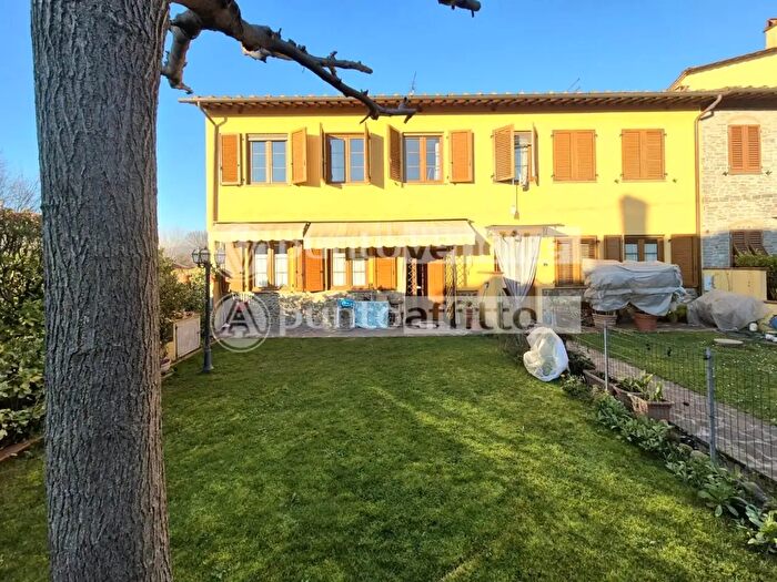 Appartamento con 5 locali in vendita in a dei Ramacciotti, Capannori