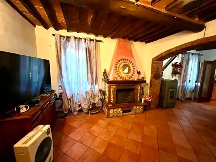 Casa con 5 locali in vendita in San Giuliano Terme