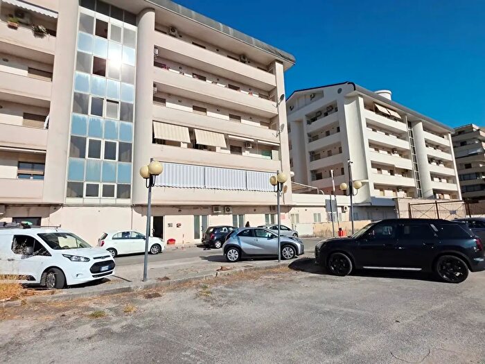 Appartamento quadrilocale in vendita in Via Giovanni Patturelli, Caserta