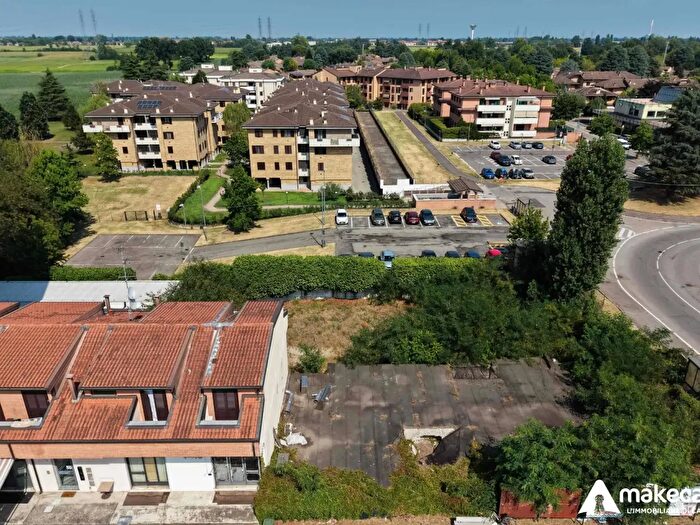 Casa monolocale in vendita in Via delle Betulle, Vizzolo Predabissi