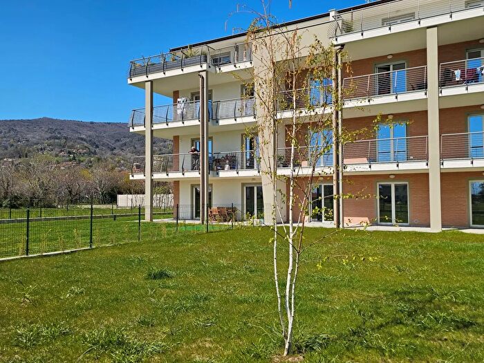 Appartamento quadrilocale in vendita in Via Nazionale, Pinerolo