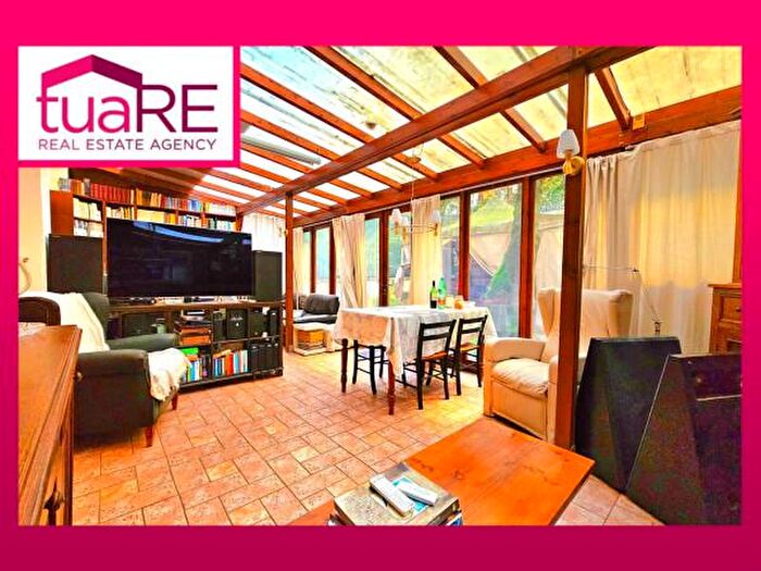 Appartamento trilocale in vendita in Via Luca Signorelli, Roma