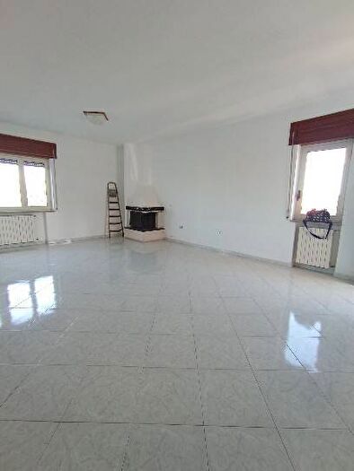 Appartamento trilocale in affitto in Via Monte Nuovo Licola Patria, Licola Cuma, Pozzuoli