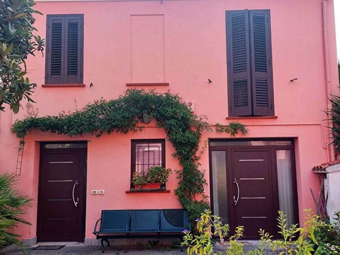 Appartamento con 5 locali in affitto in Via Ocaballetta, Centro Storico, Ferrara