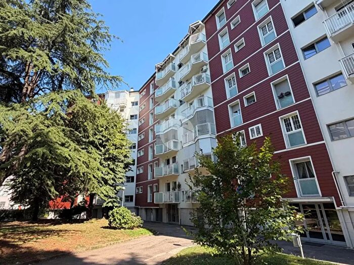 Appartamento bilocale in vendita in Viale Ungheria, Milano