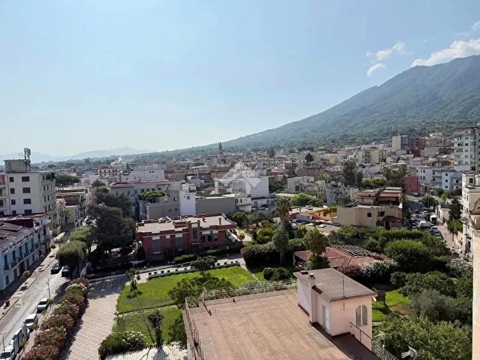 Appartamento trilocale in vendita in Via Antonio d'Auria, Sant'Anastasia