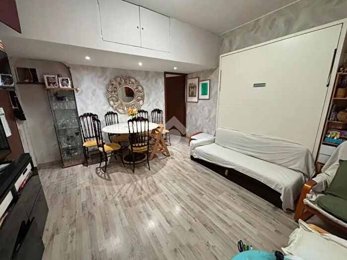 Appartamento bilocale in vendita in Via Goffredo Mameli, Limbiate