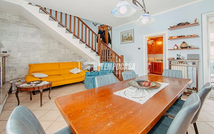 Casa trilocale in vendita in Via Stazione B, Villanova DArdenghi