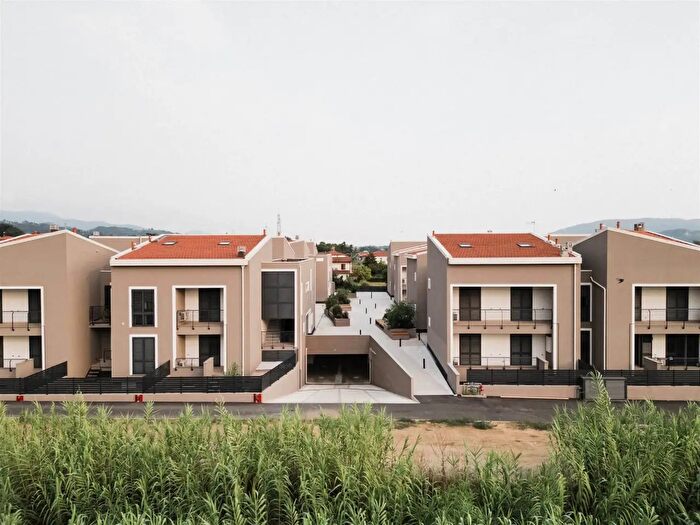 Appartamento quadrilocale in vendita in Santo Stefano Di Magra