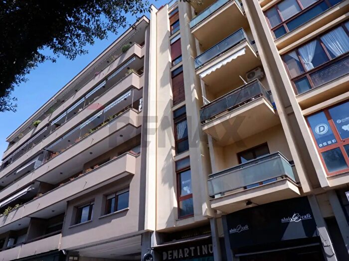 Appartamento bilocale in affitto in Piazza Vanvitelli, Caserta