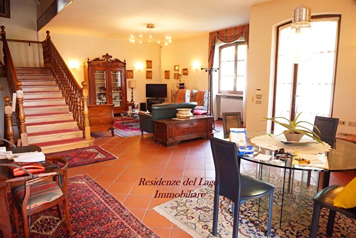 Case in Vendita e in Affitto - 3