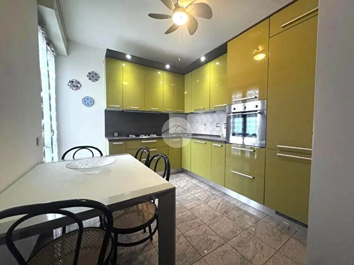 Appartamento quadrilocale in vendita in Via E Montale, Montello