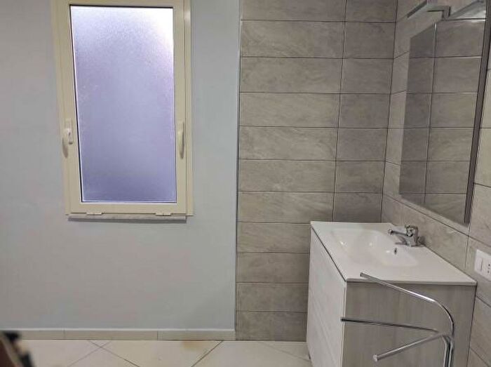 Appartamento quadrilocale in vendita in Via Santa Croce, Somma Vesuviana