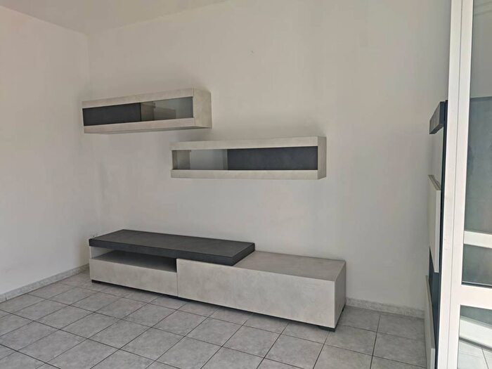 Appartamento bilocale in affitto in Via Edmondo De Amicis, Bresso
