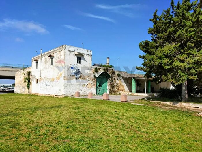 Casa con 5 locali in vendita in Viale Louis Pasteur, Bari