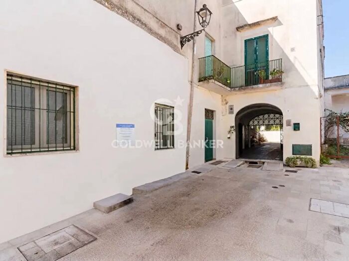 Casa quadrilocale in vendita in Via Giuseppe Garibaldi, Uggiano La Chiesa