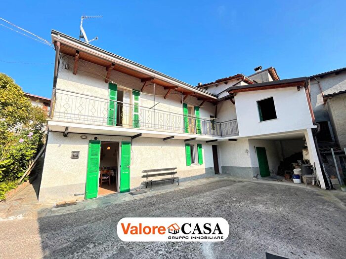 Casa con 6 locali in vendita in Spigno Monferrato