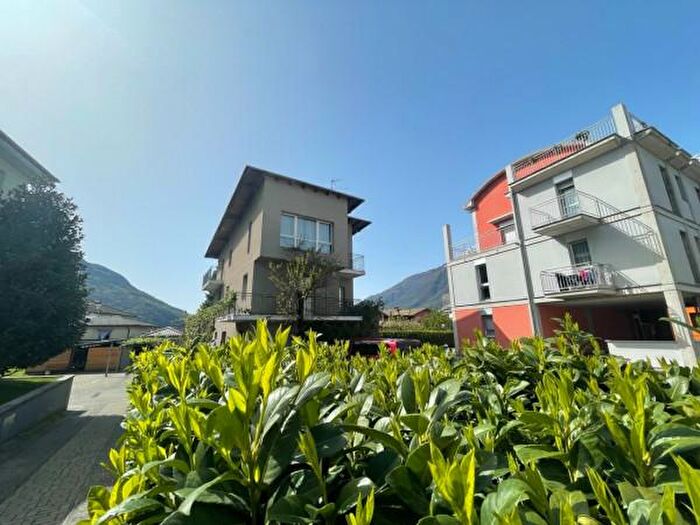 Casa quadrilocale in vendita in Via Statale, Cosio Valtellino