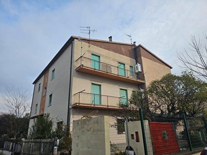 Appartamento trilocale in affitto in Viale Cesare Battisti, Attigliano