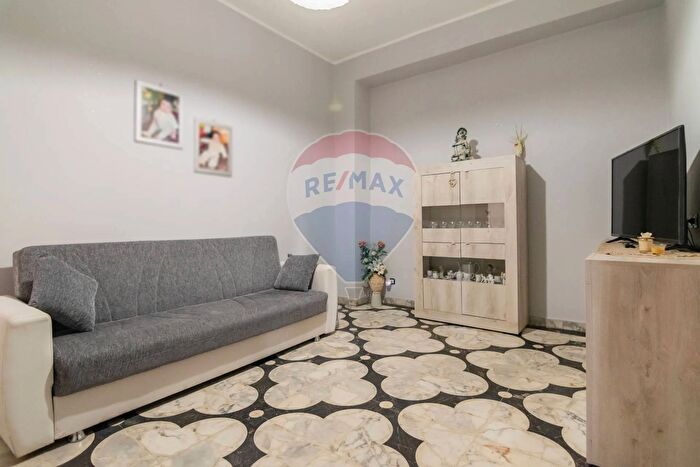 Appartamento trilocale in vendita in Via Mondello, Paterno