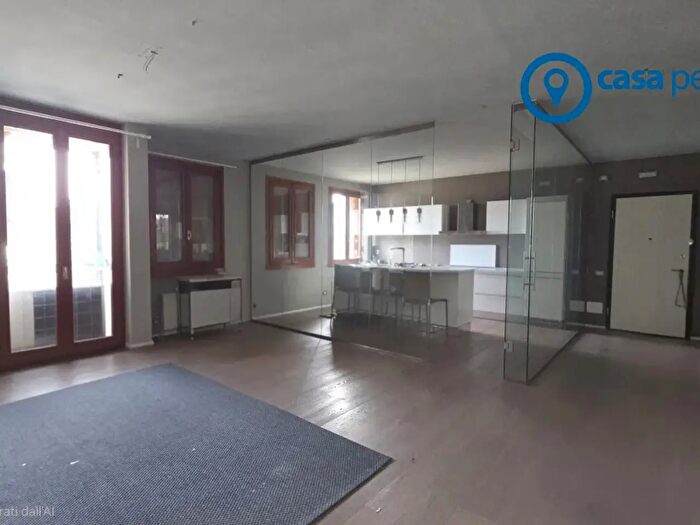Appartamento bilocale in vendita in Via Angeli, Rovigo