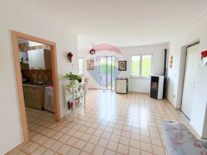 Appartamento con 5 locali in vendita in Scalo dei Saraceni, Manfredonia