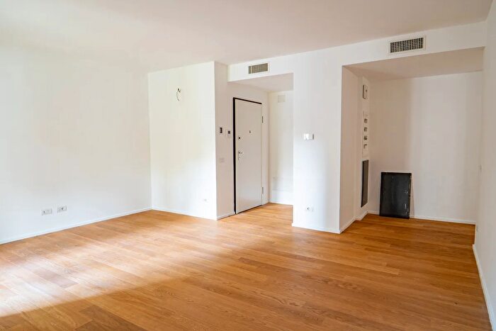 Appartamento con 6 locali in vendita in Via dellUlivo, Genova