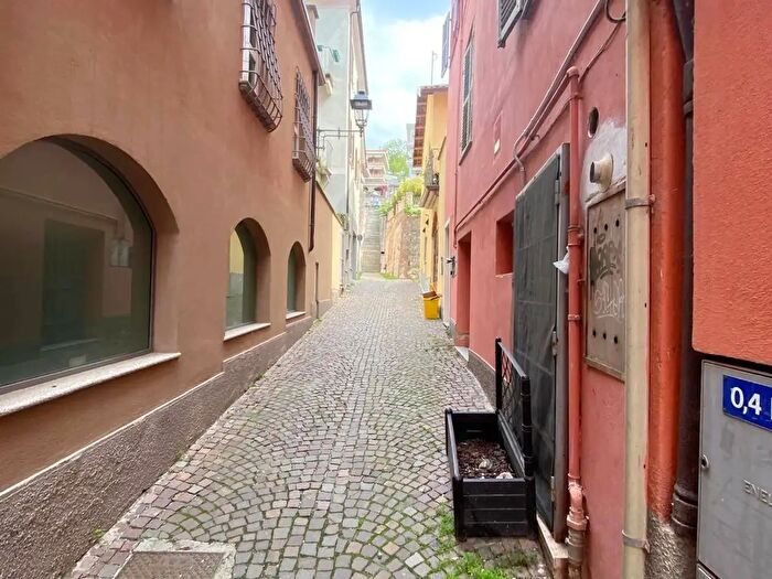 Appartamento trilocale in affitto in Via Deninotta, Mondovi