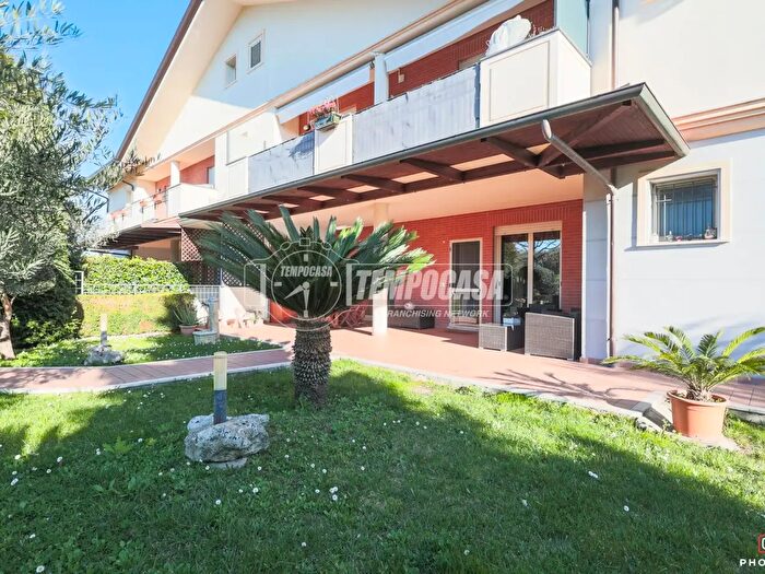 Appartamento quadrilocale in vendita in San Clemente