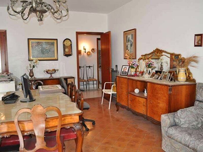 Appartamento con 5 locali in affitto in Vie E Alagna, Centro Urbano, Marsala