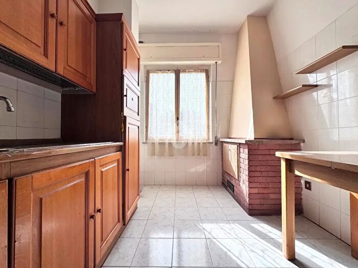 Appartamento trilocale in vendita in Via Tre Venezie, Terni