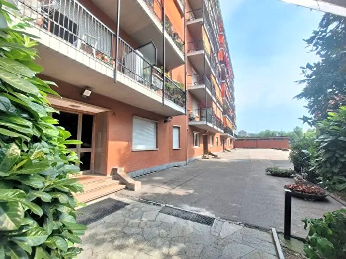 Appartamento quadrilocale in vendita in Via Giovanni Segantini, Torino