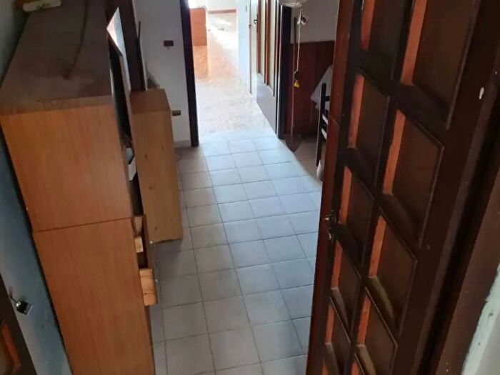 Appartamento bilocale in vendita in Corso Quattro Novembre, Salisano