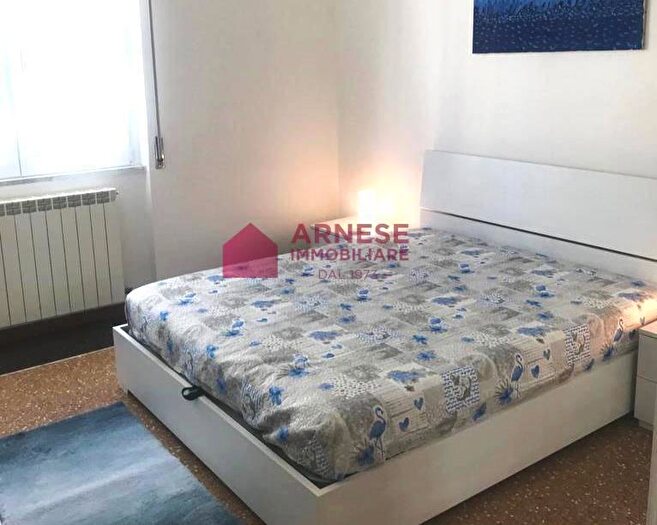 Appartamento con 5 locali in affitto in Via Martini, Albisola Superiore