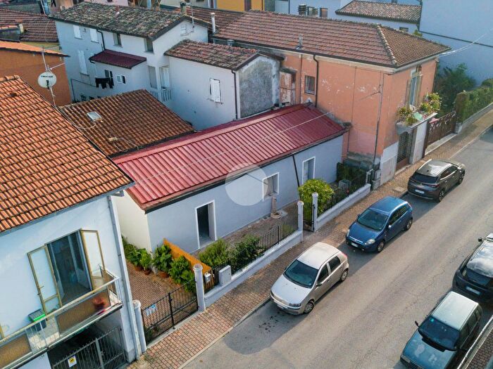 Casa trilocale in vendita in Via Marco Palmezzano, Predappio