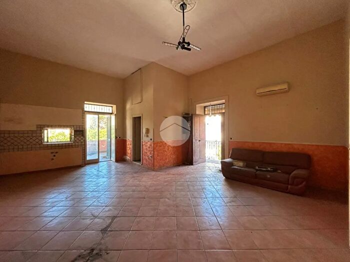 Appartamento trilocale in vendita in Via Galliano, Afragola