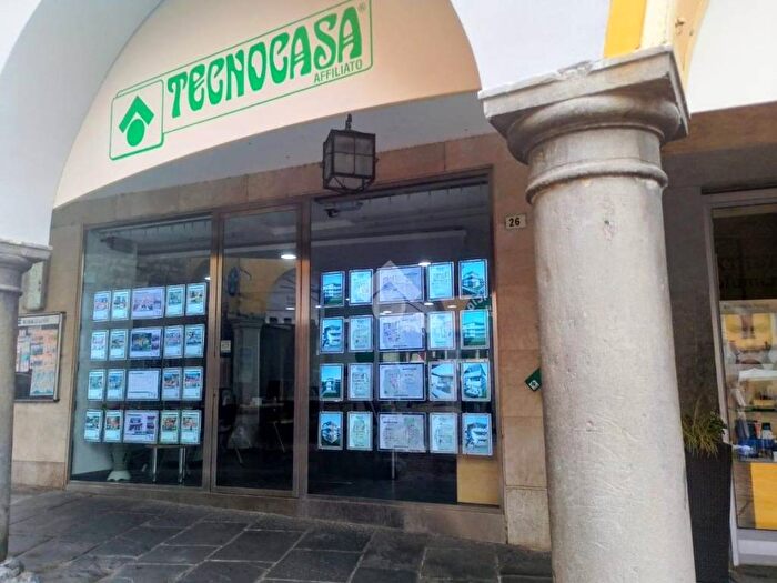 Casa in vendita in Viale europa, Centro, Iseo