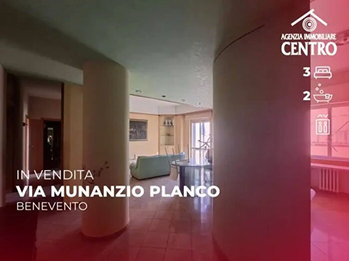 Appartamento quadrilocale in vendita in Via Munanzio Planco, Benevento