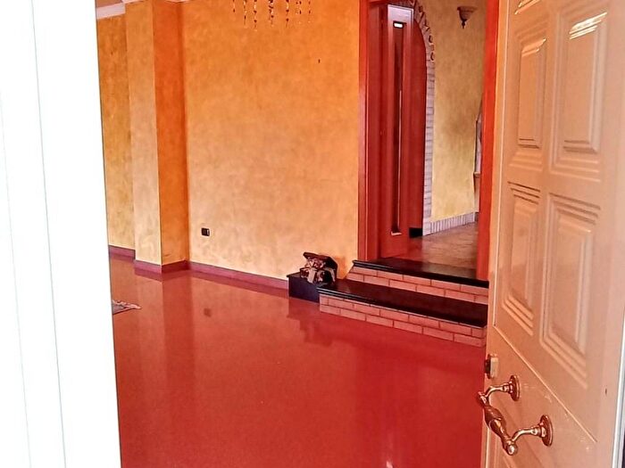 Casa con 6 locali in affitto in Via Fausto Ciccone, SantOnofrio