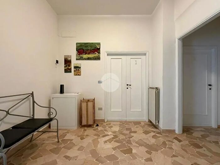 Appartamento quadrilocale in affitto in Via Orazio Vecchi, Firenze