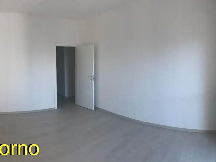 Appartamento trilocale in affitto in Via Cimabue, Monza