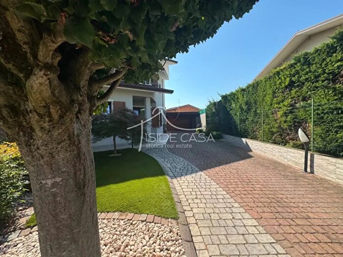 Casa quadrilocale in vendita in a Via Treves, Porto Mantovano
