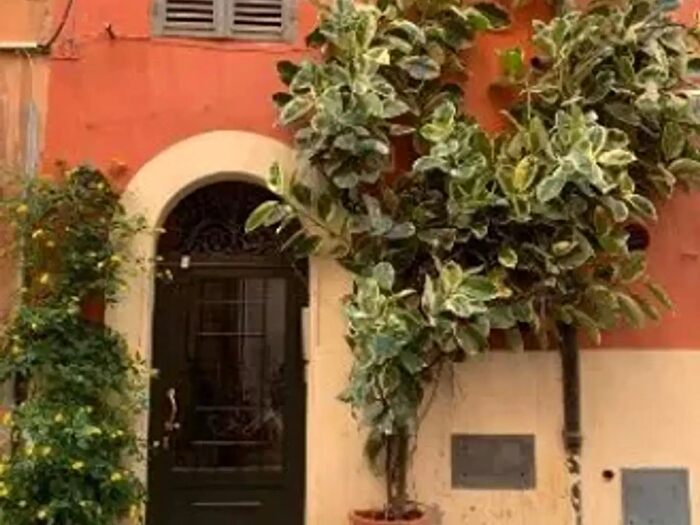 Appartamento quadrilocale in vendita in Via degli Ibernesi, Roma