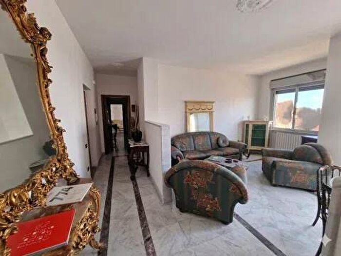 Appartamento trilocale in affitto in Via Galatina, Santa Maria Capua Vetere