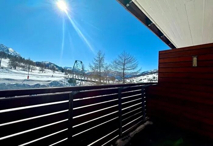 Appartamento bilocale in vendita in Via Sauze Sestriere To Italia, Sestriere